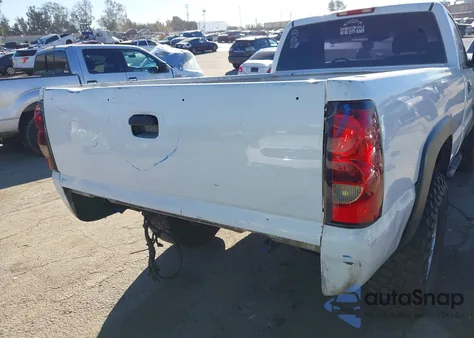 2003 Chevrolet Silverado 2500 Work Truck from USA, damaged, VIN 1GCGC24U03Z260767